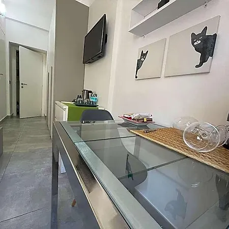 Apartment Two Steps From San Pietro